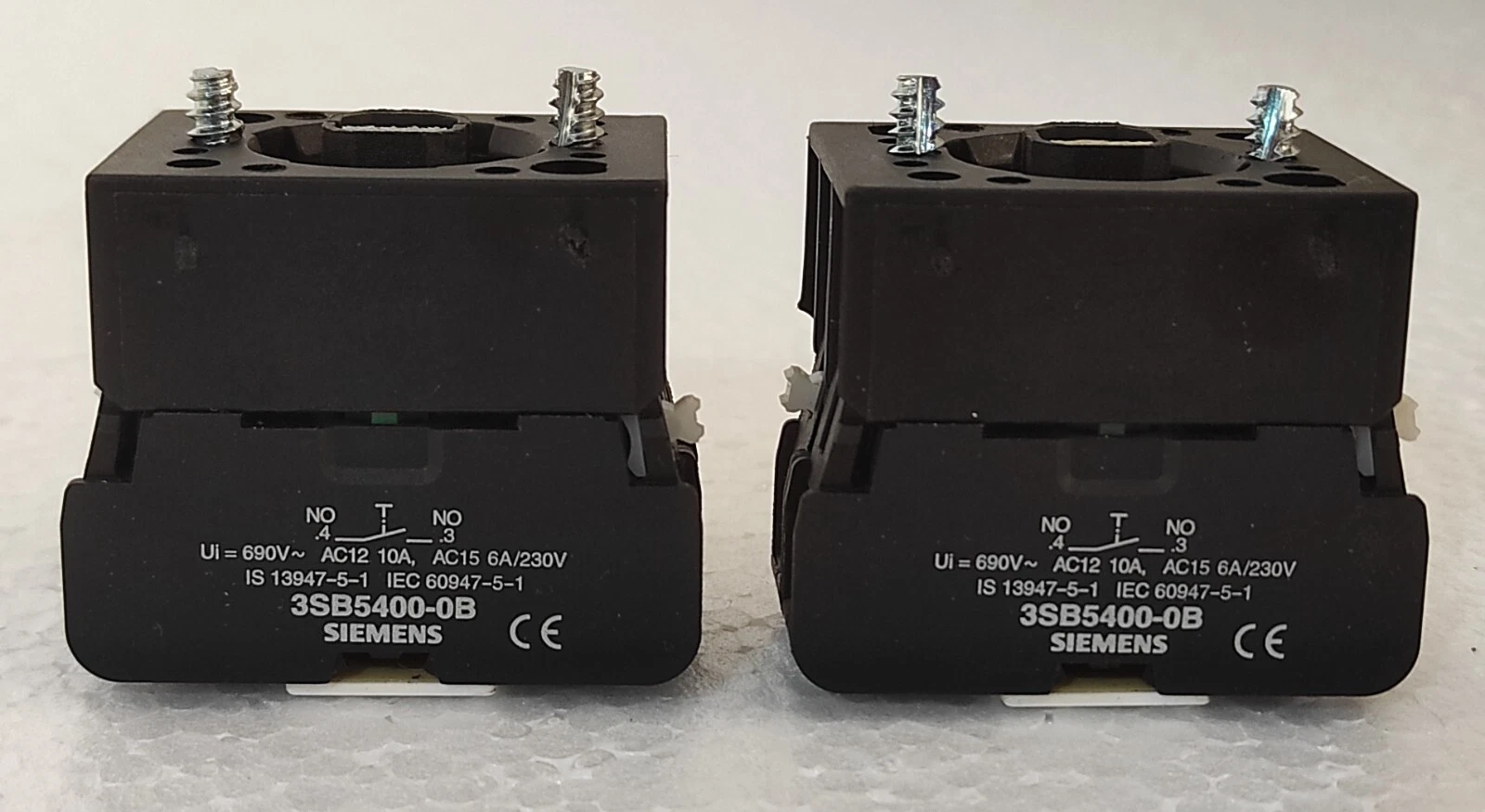 admin/uploads/uploads/SIEMENS 3SB5400-0B CONTACT BLOCK WITH LED_1.webp